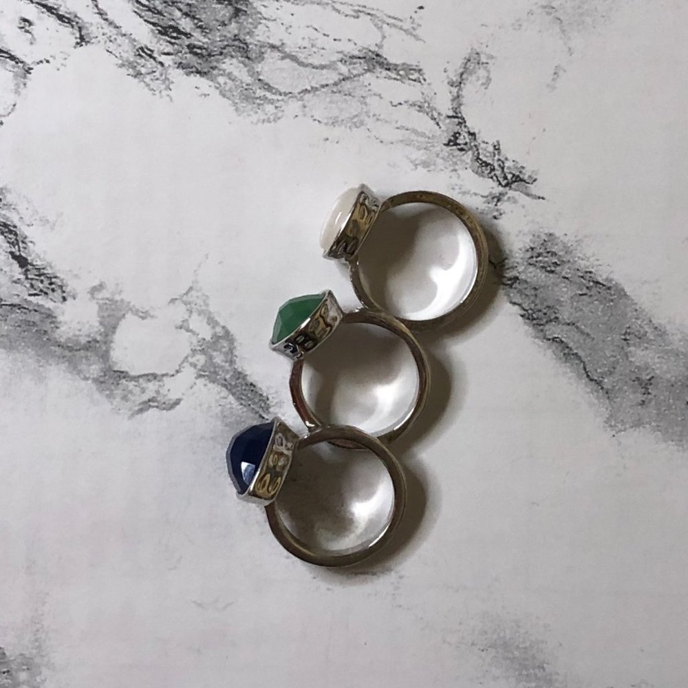 Three Ring Set from Premier - Picture 2 of 4